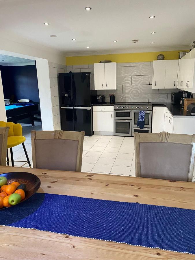 Thembile House Apartment Thornaby on Tees Bagian luar foto
